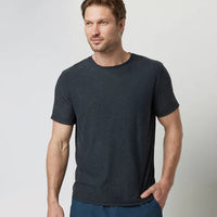 Mens Tee - Vuori Strato Tech Tee