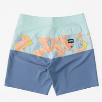 Boys Boardshort - Billabong Tribong Pro Performance 17" Boardshorts