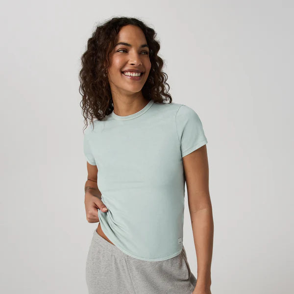 Ladies Top - Vuori Feather Classic Tee