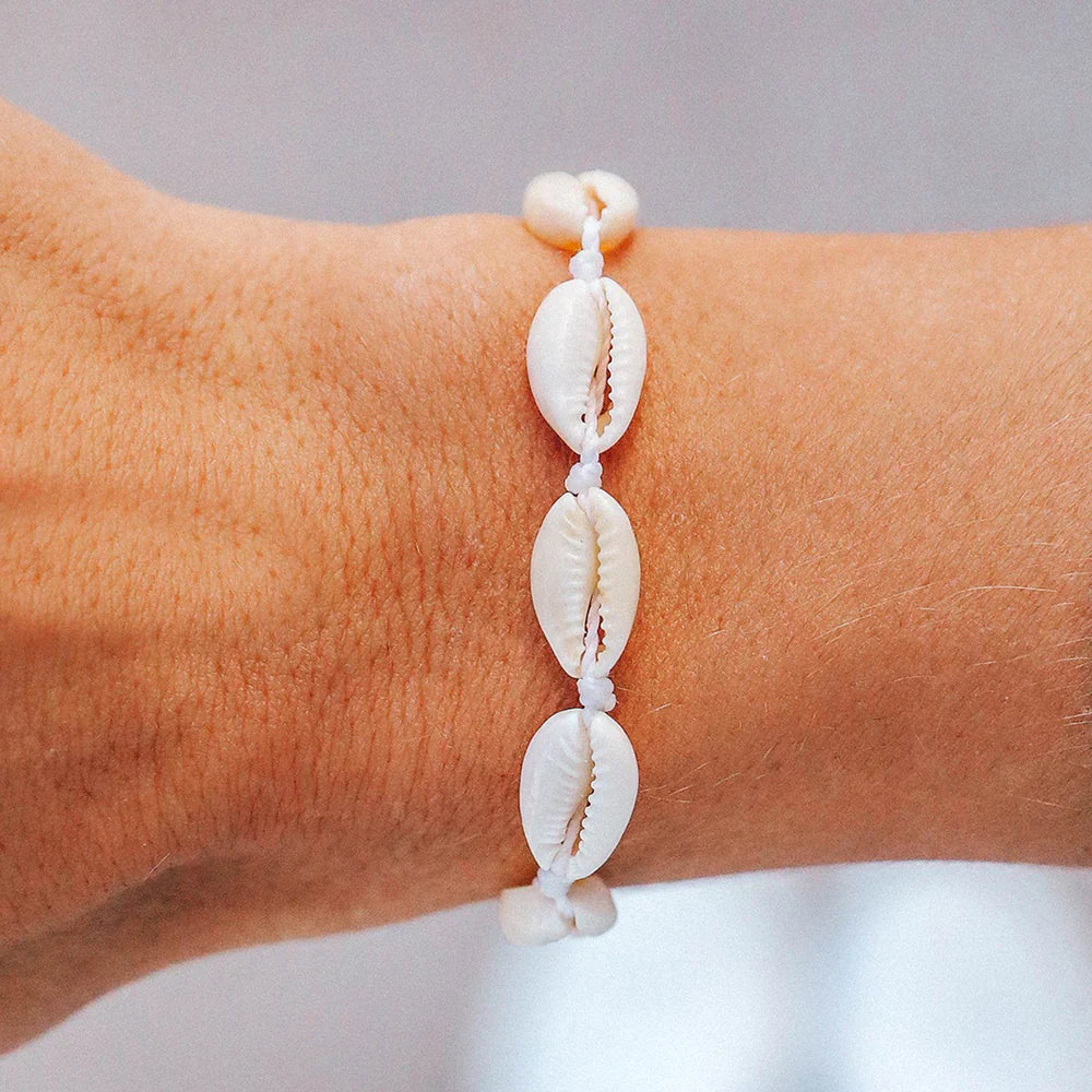 Bracelet - Pura Vida Knotted Cowries