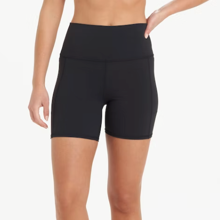 Ladies Short - Vuori Studio Pocket Short